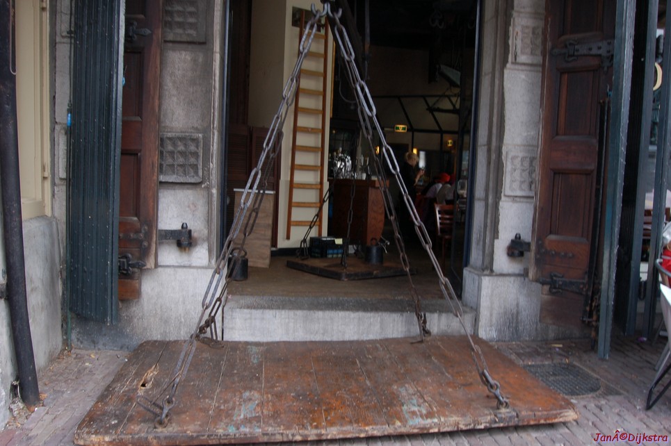 dsc_0125.jpg