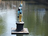 050.jpg